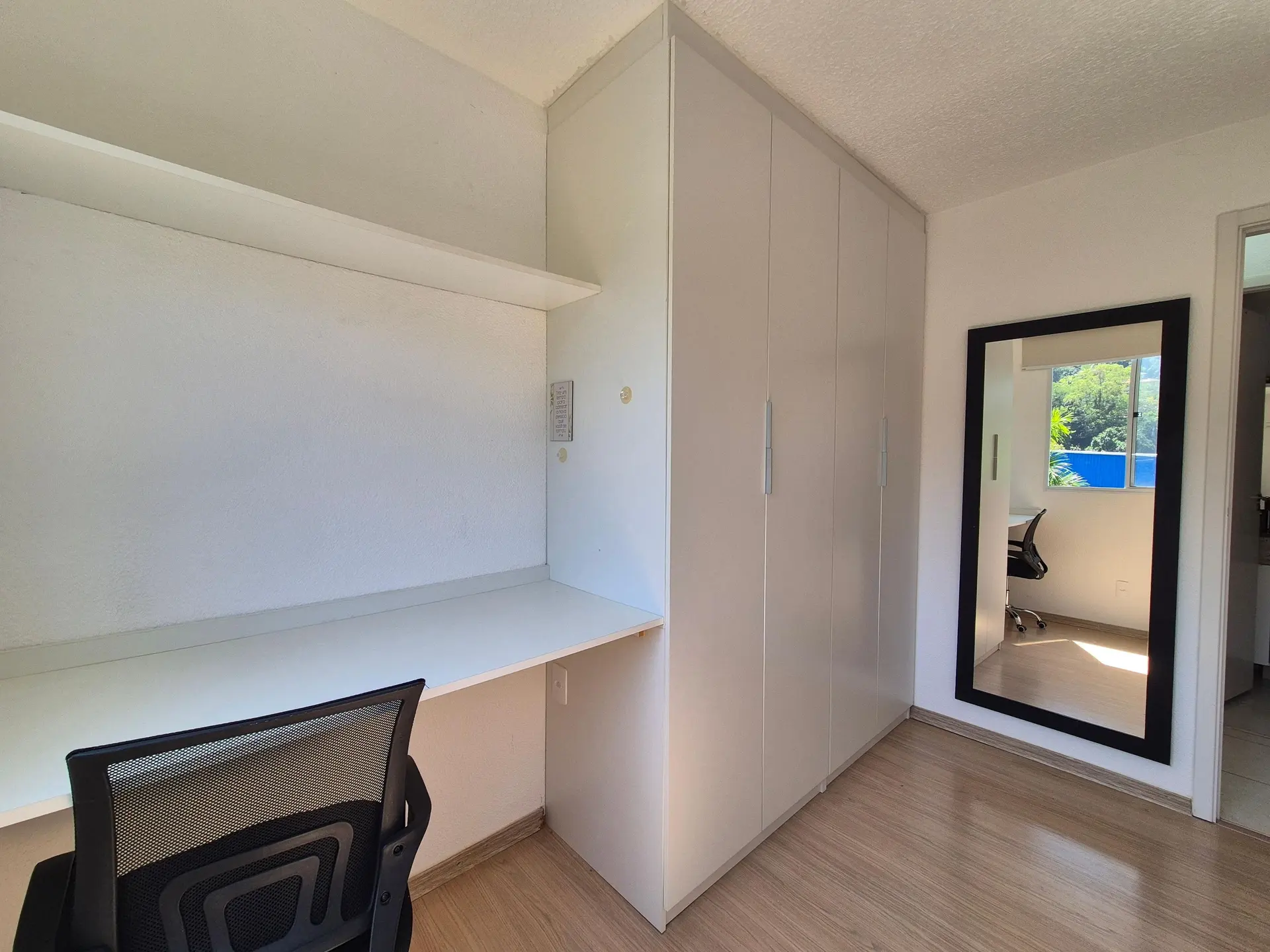 Home office in a 2-bedroom apartment, 65 m² — photo 5
