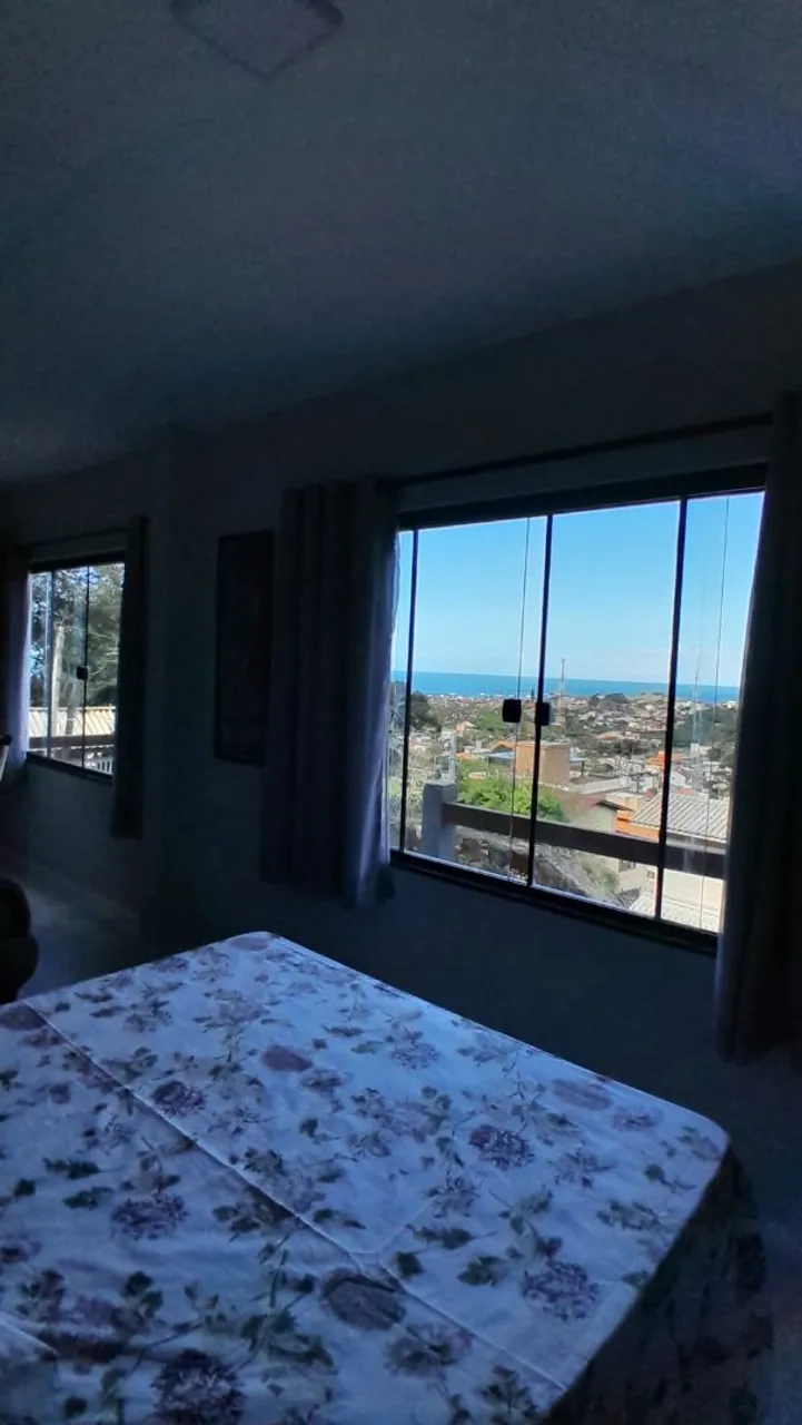 One-bedroom apartment with a water view in Florianópolis — photo 4