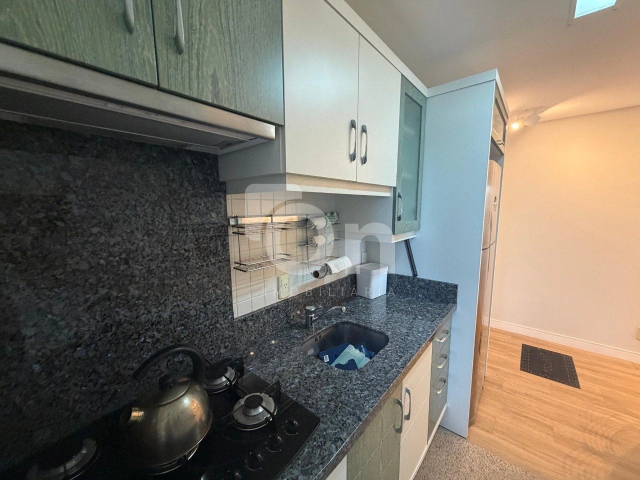 2-bedroom apartment with a water view in Florianópolis — photo 7