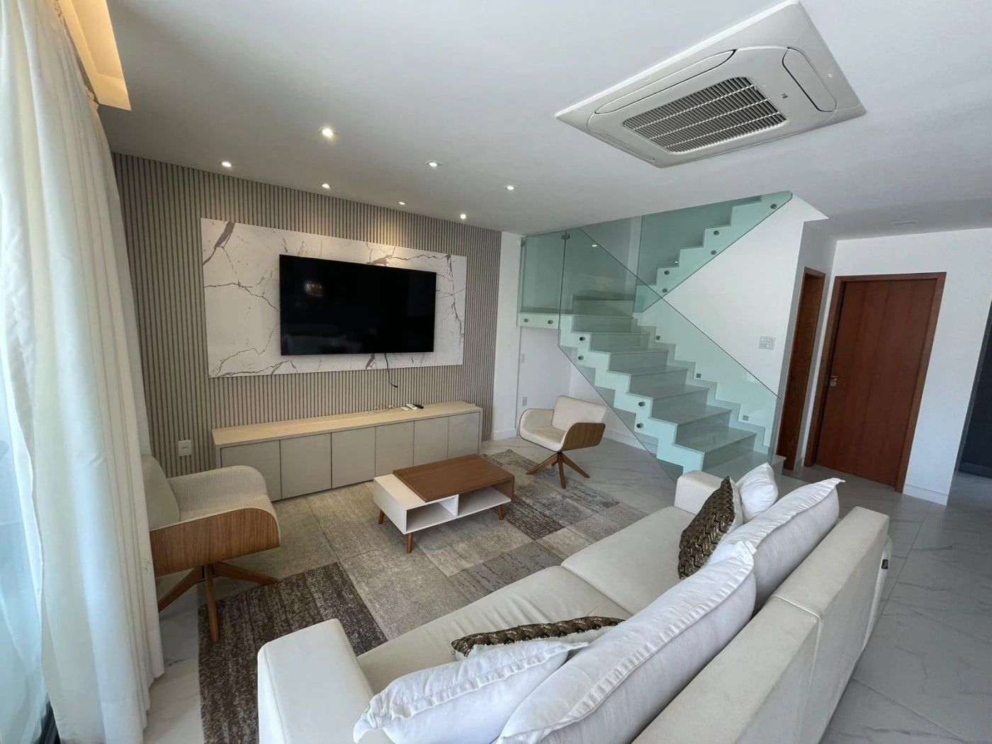 Casa em condomínio para locação com 330 m² e 5 dormitórios — photo 7