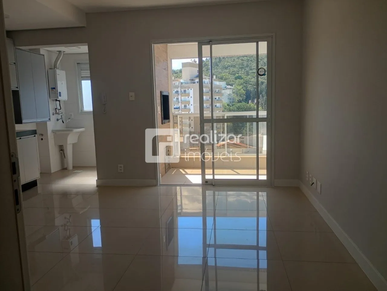 Mountain view in a 2-bedroom apartment, 75 m² — photo 6