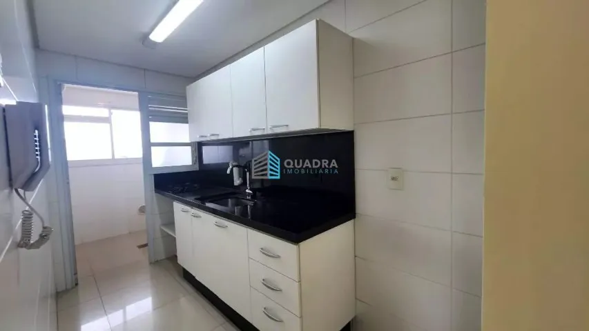 Apartamento de 2 quartos com varanda gourmet, Capoeiras