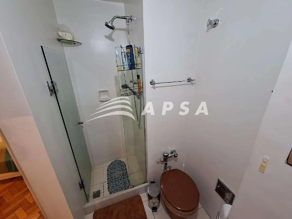 Apartamento mobiliado com 3 quartos e 112 m² — photo 2