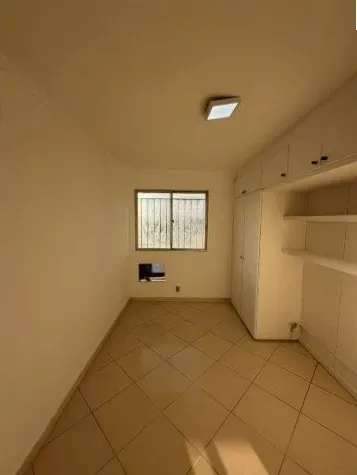 2-bedroom apartment with a home office — photo 4