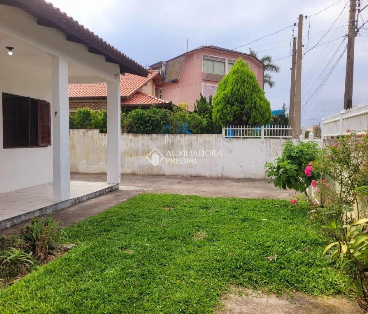 4-bedroom, 140 m² house in Florianópolis — photo 29