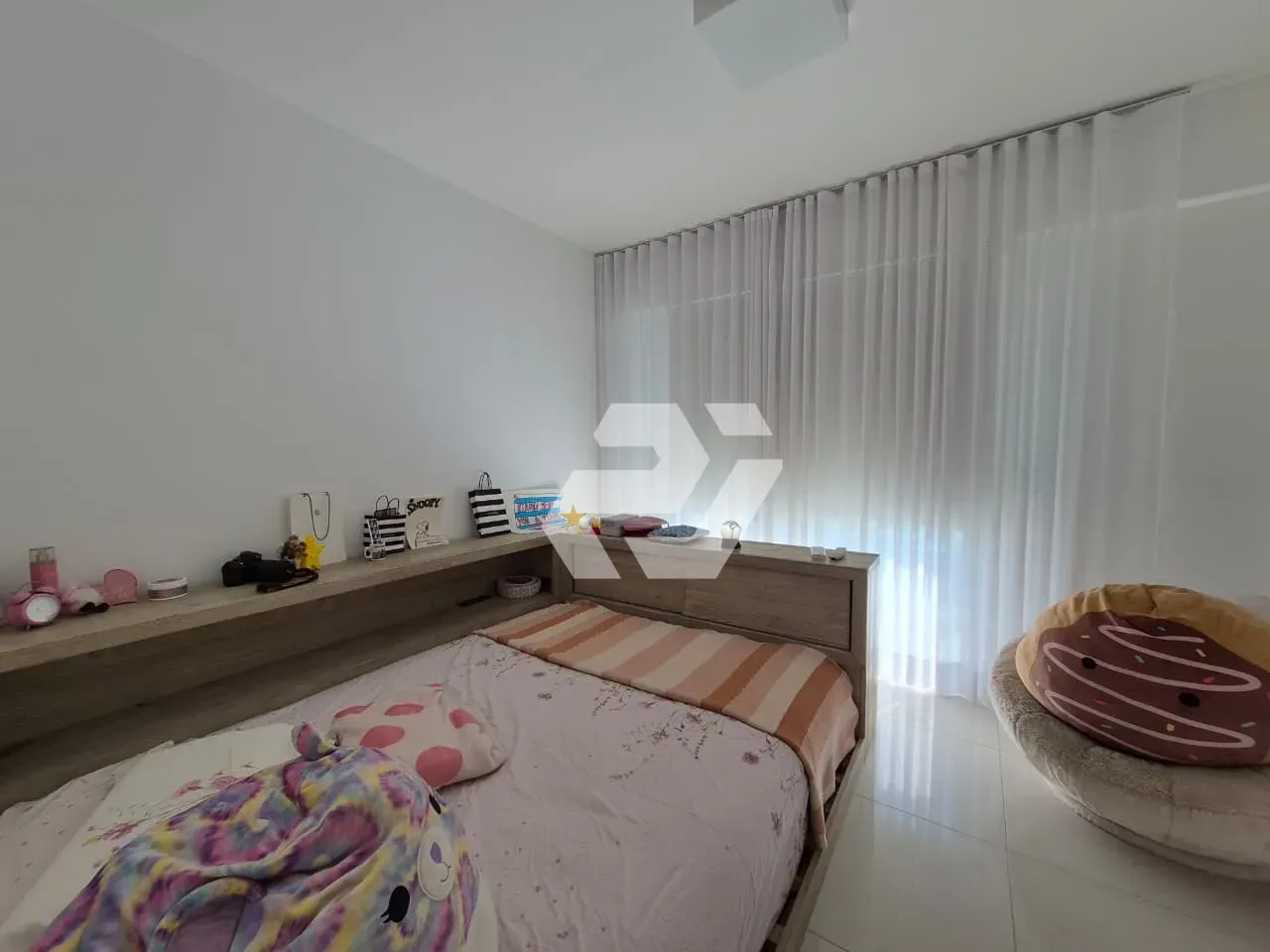 Apartamento mobiliado com 5 quartos e varanda envidraçada — photo 30