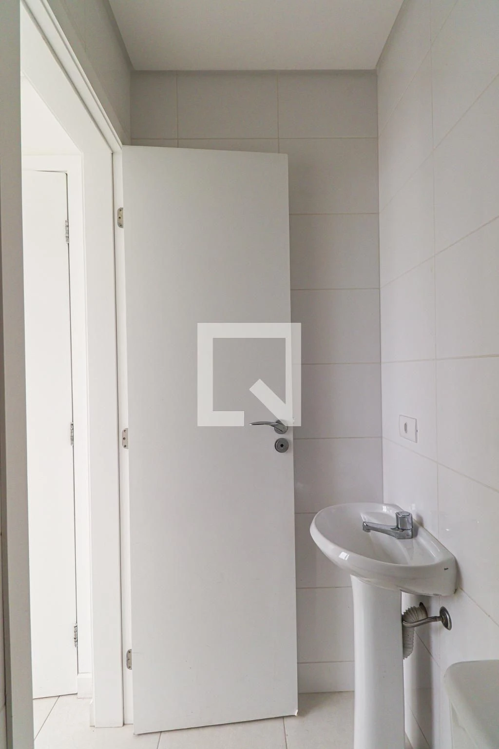 Apartment, 255 m², with a bathtub — photo 28