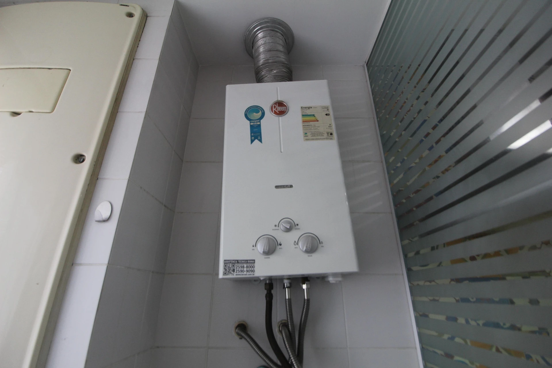 Furnished apartment, 80 m², with a washing machine — photo 39