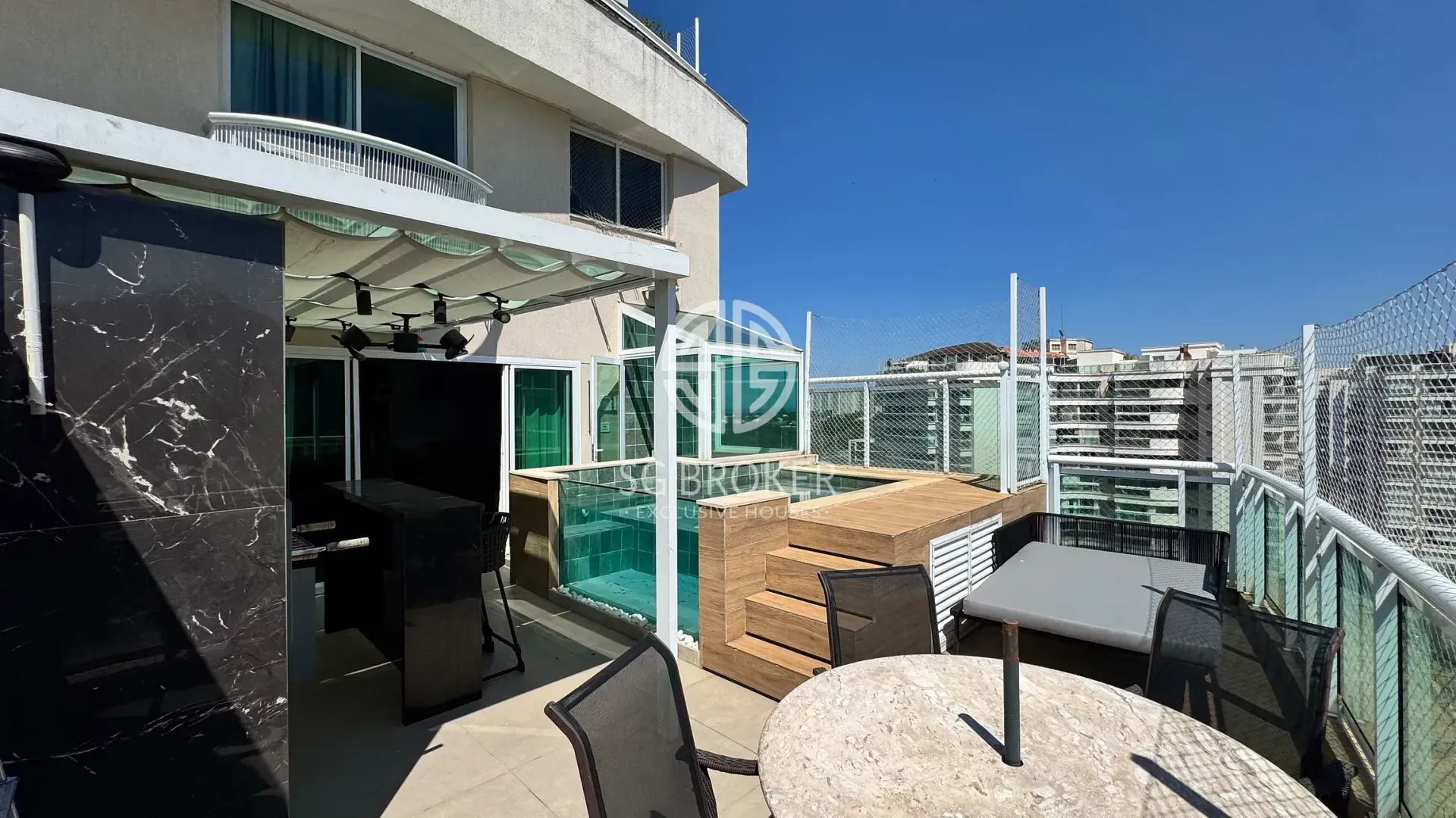 Apartment, 124 m², with a grill on the balcony — photo 23