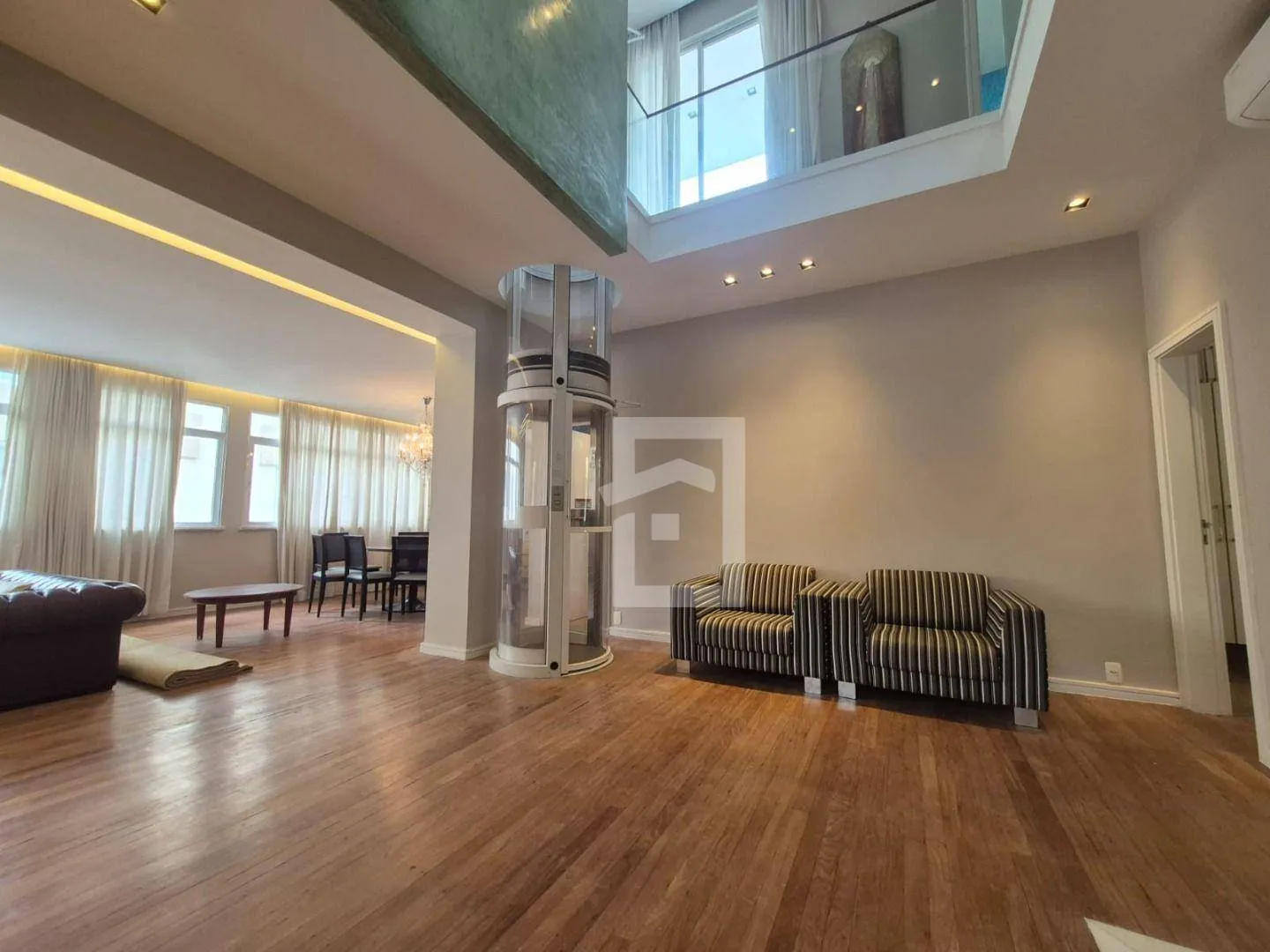 Apartamento com 5 quartos e 5 banheiros, 2 vagas — photo 4