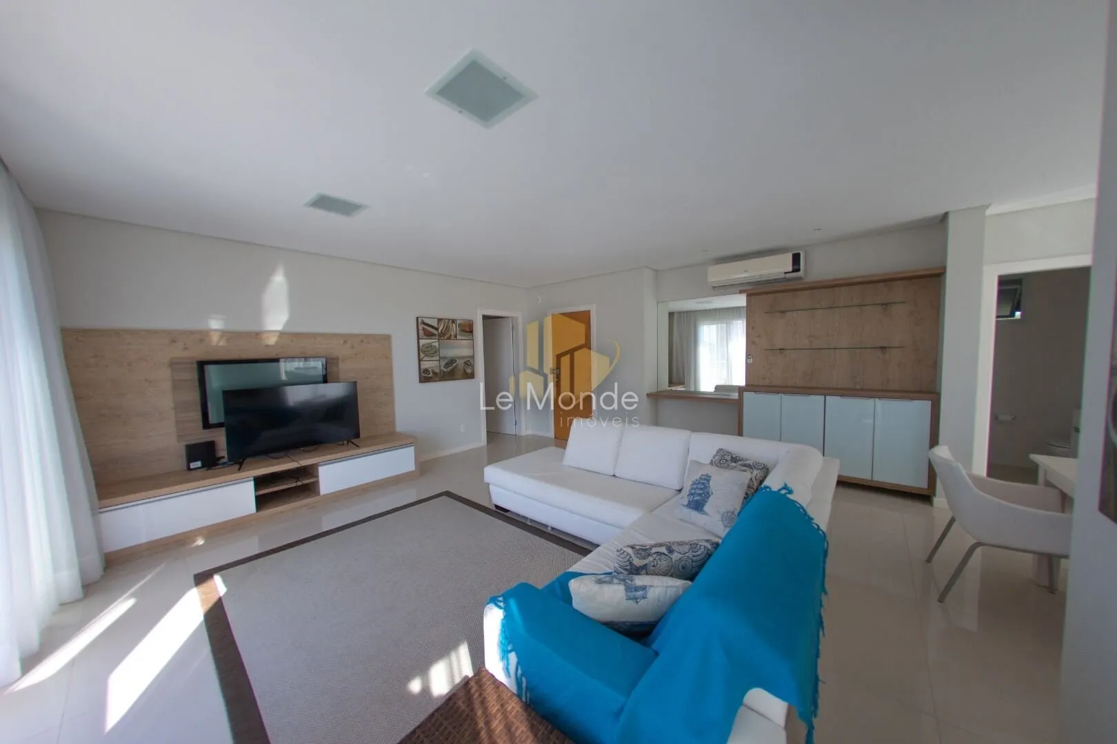 Apartamento amueblado con 4 dormitorios y 382 m² — photo 42