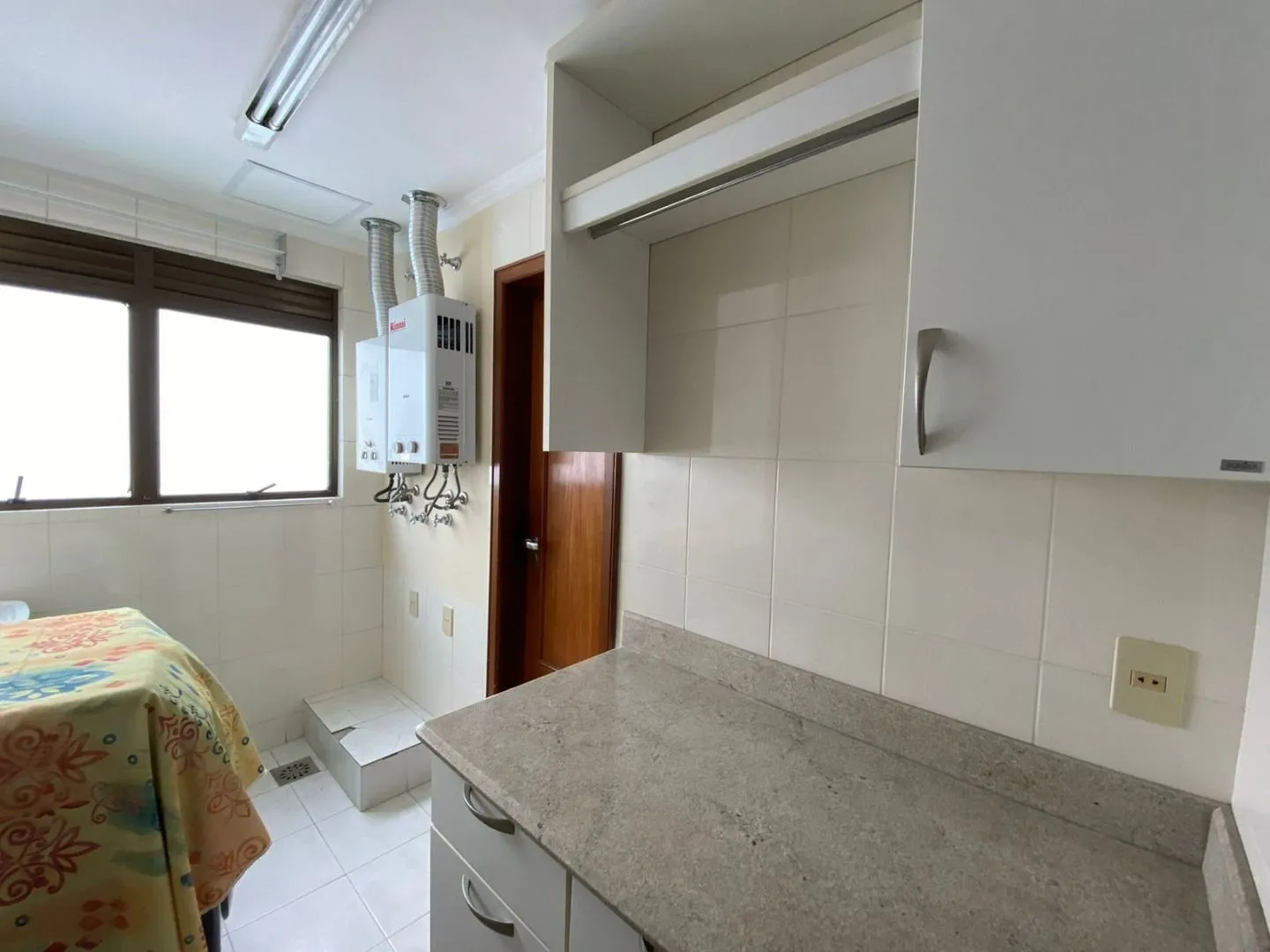 Apartamento mobiliado de 3 dormitórios com 207 m² no 6º andar — photo 28