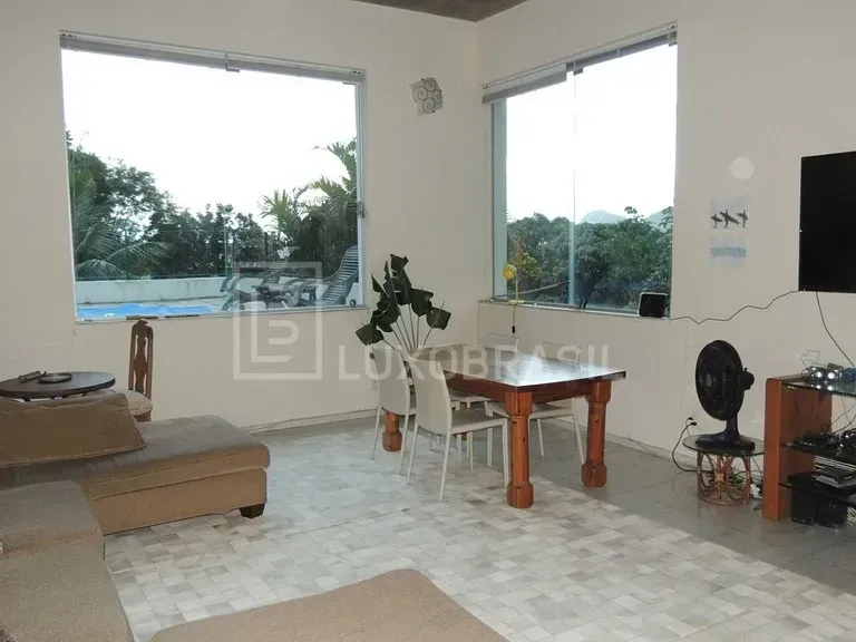 Furnished house with 4 bedrooms and 600 m² — photo 8
