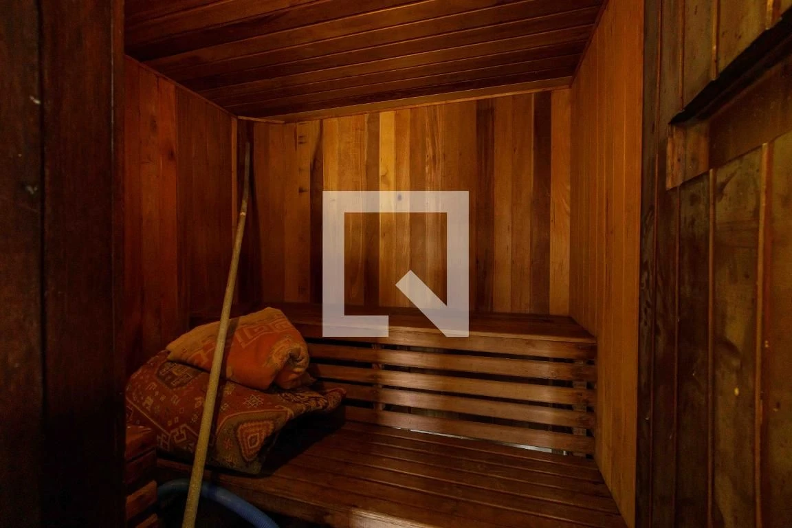Ванна та 4 спальні: квартира 360 м² — photo 3