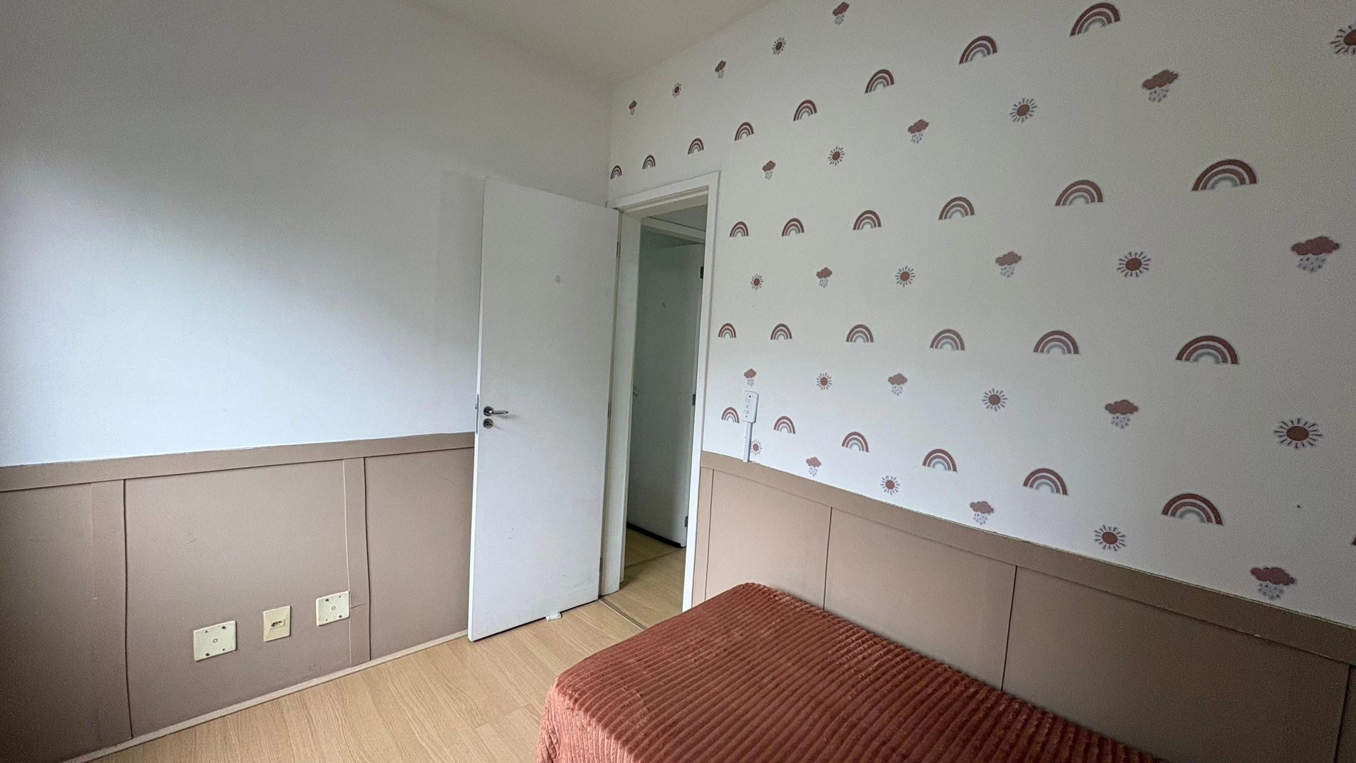 79 m² apartment with a mountain view and a jacuzzi — photo 33