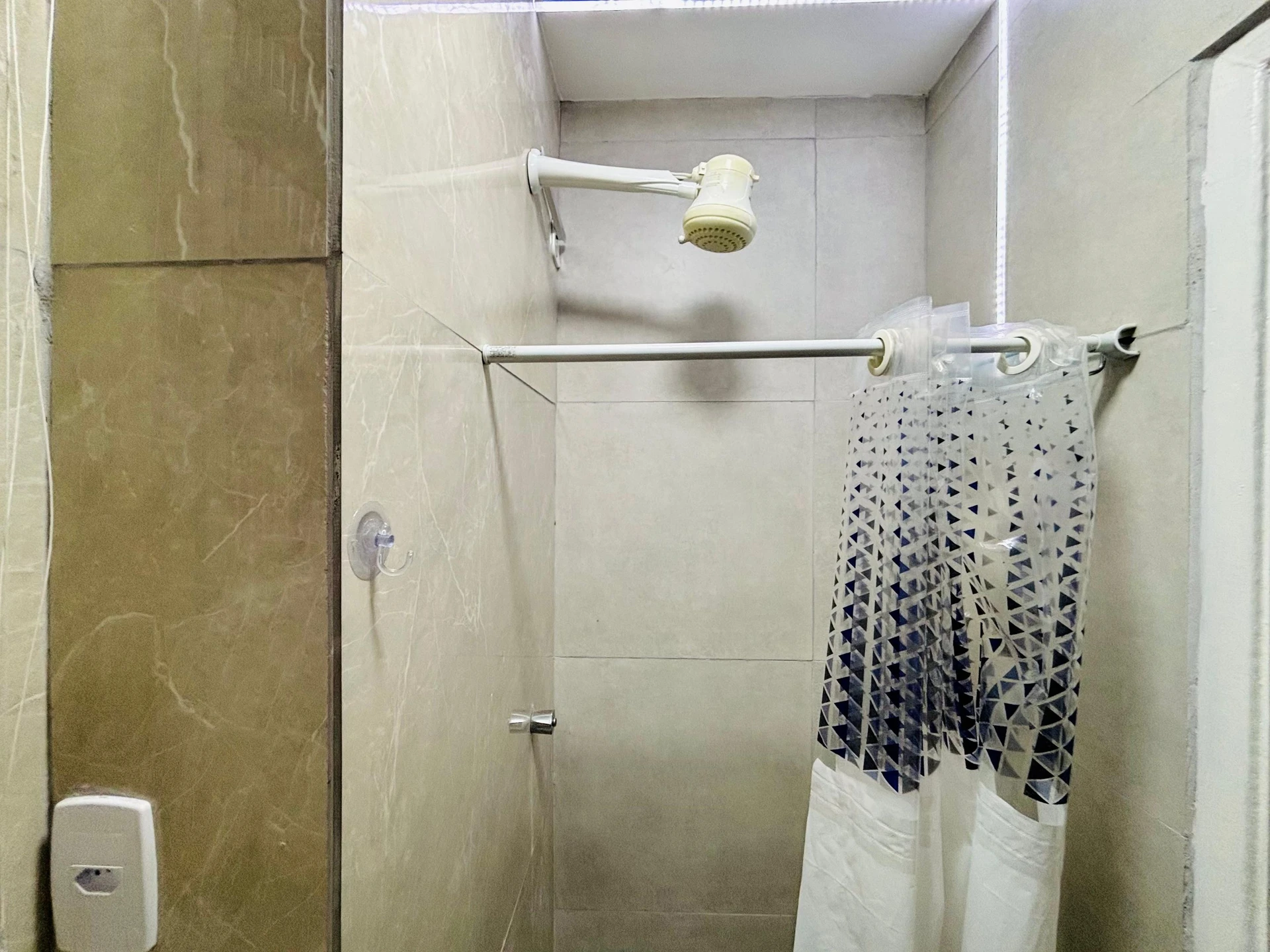 Furnished apartment, 30 m², with a washing machine — photo 4