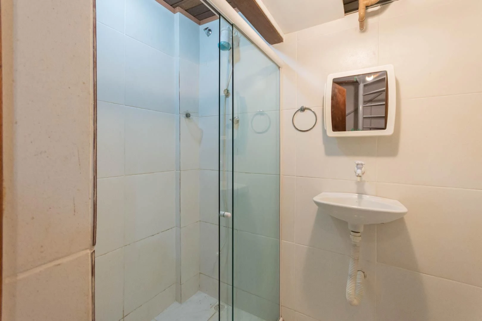Меблированный дом с 4 спальнями и газовой кухней — photo 43