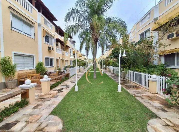 Casa com 3 quartos e varanda em bom estado — photo 28
