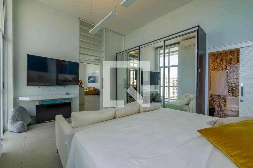 Furnished 136 m² 1-bedroom apartment with 2 parking — photo 10