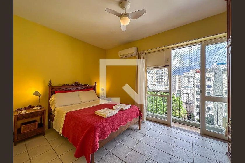 1-bedroom apartment with 2 bathrooms and a balcony — photo 35