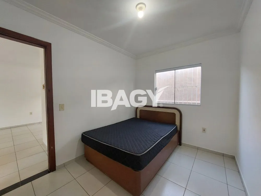 2-bedroom apartment with no parking space — photo 6