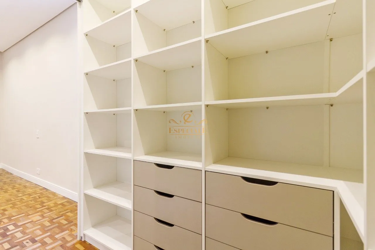 Apartamento de 137 m² con 3 dormitorios y acabados premium — photo 10