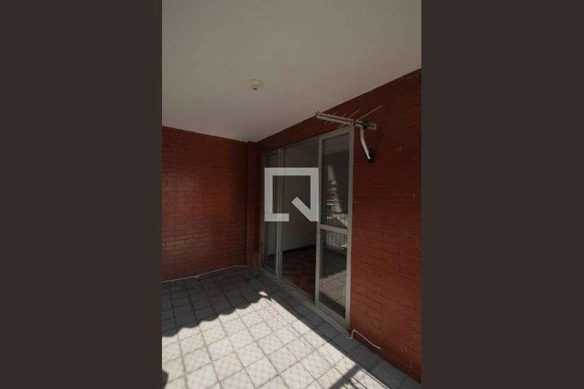 3-bedroom apartment with 95 m² and a balcony — photo 9