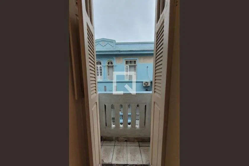 Apartment with 3 bedrooms and 1 en-suite, no parking — photo 47
