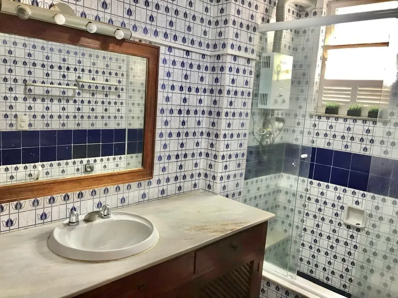 One-bedroom apartment with a home office in Rio de Janeiro — photo 21