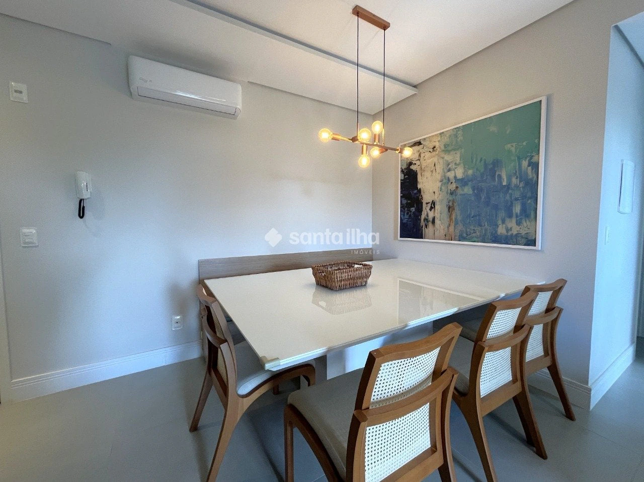 2-bedroom apartment with a washing machine in Florianópolis — photo 14