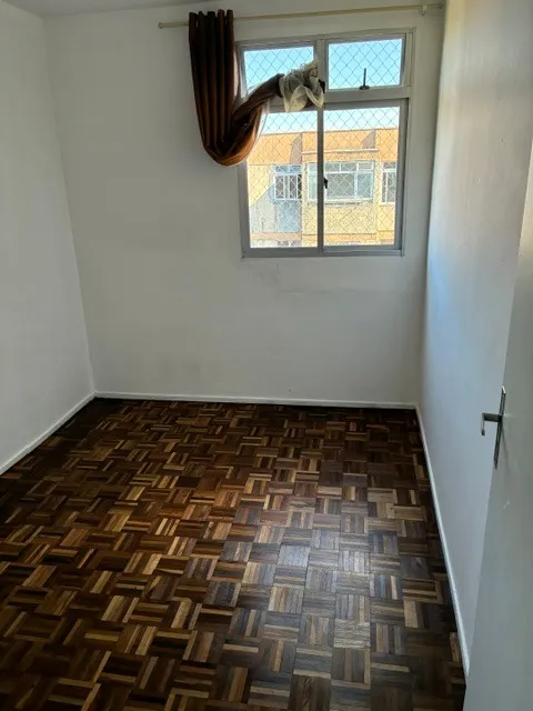 Apartamento com 2 quartos e 1 banheiro, com 2 vagas — photo 3