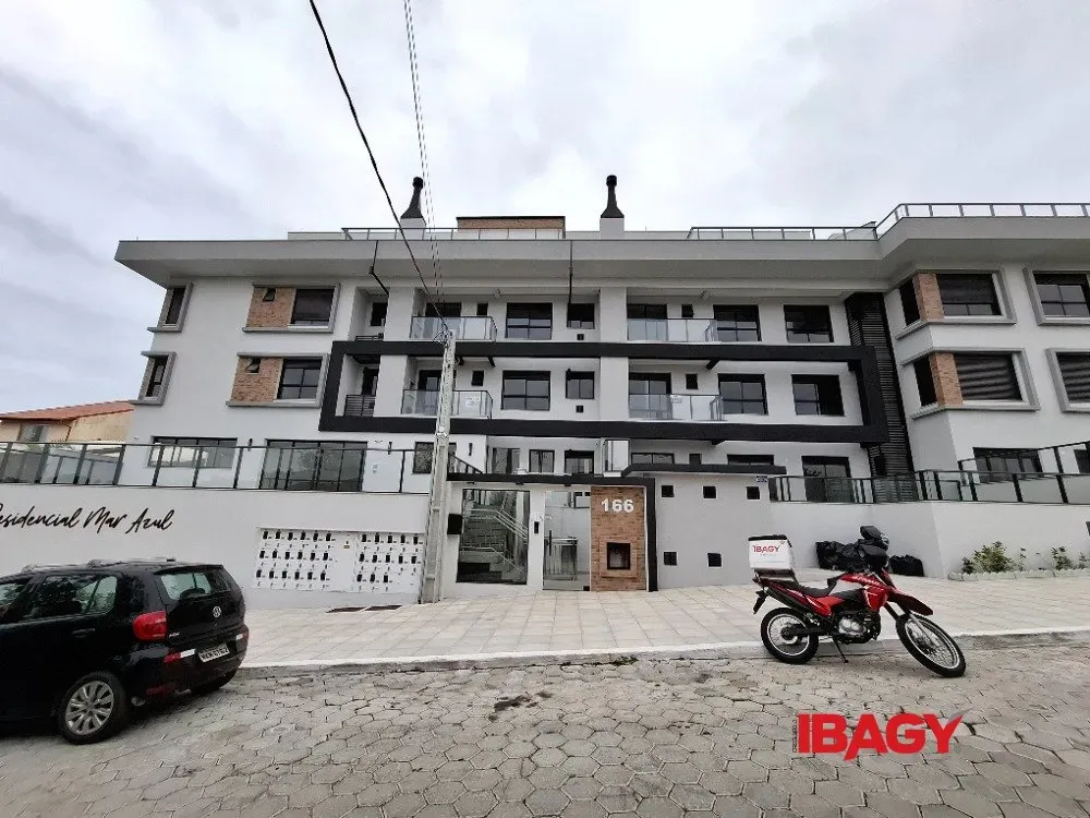 Furnished 2-bedroom apartment with 110 m² — photo 21