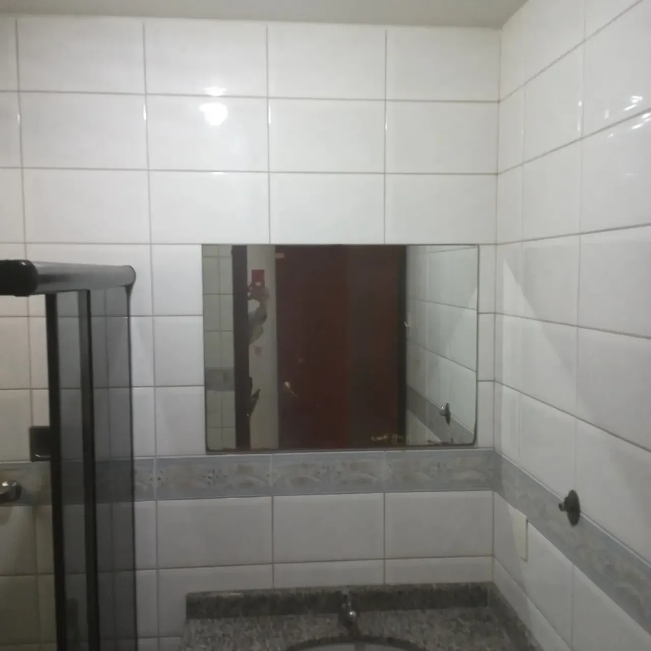 Apartamento com box de vidro no banheiro e 1 vaga — photo 9