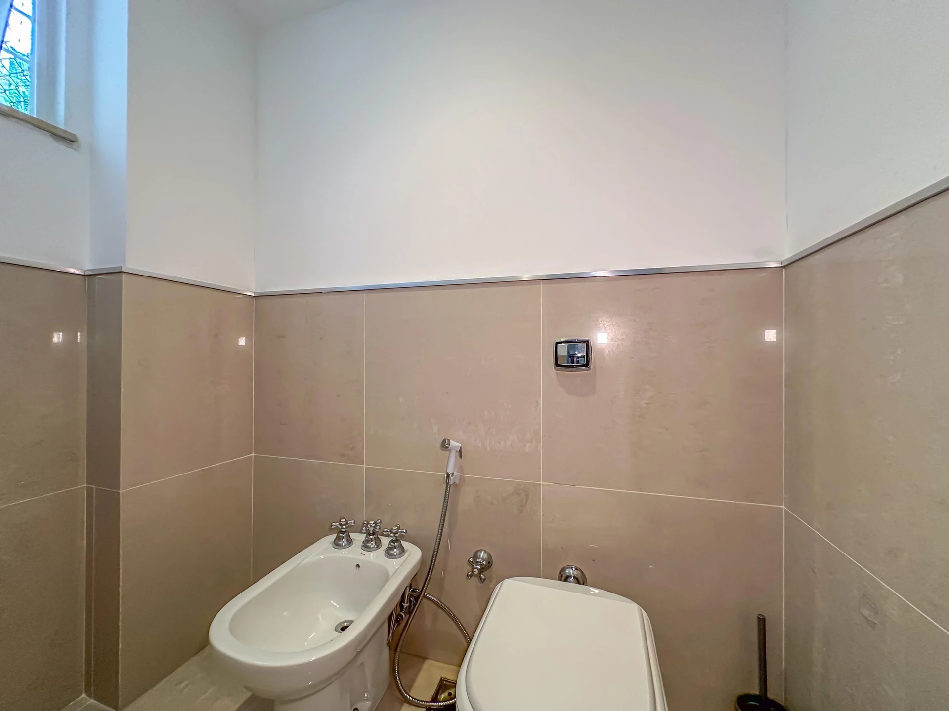 Apartment, 275 m², with a glass-enclosed balcony — photo 68