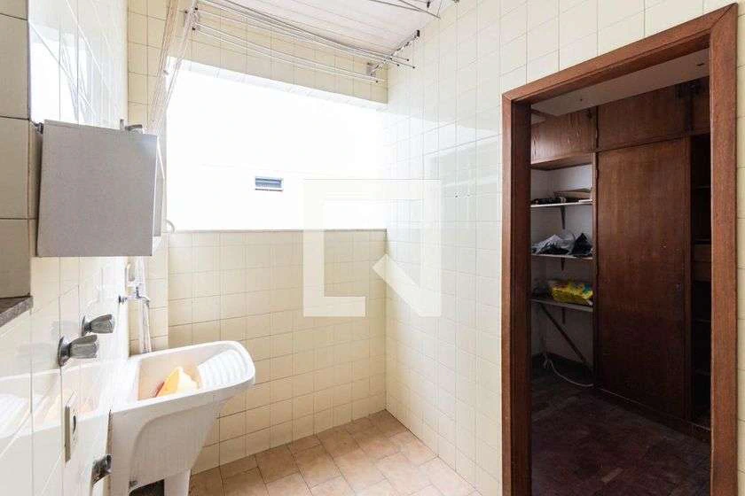 3-bedroom apartment with 2 parking spots and 133 m² — photo 30