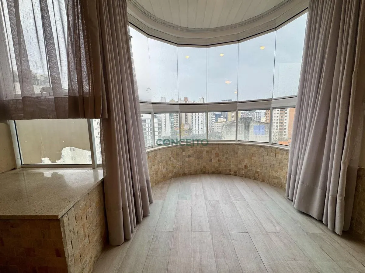 Квартира з 3 спальнями та робочим місцем — photo 20