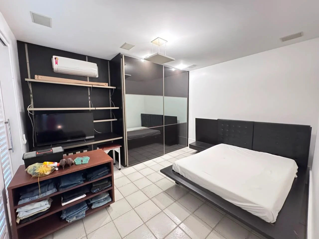 Apartamento amueblado de 4 dormitorios con 3 suites y 200 m² — photo 12