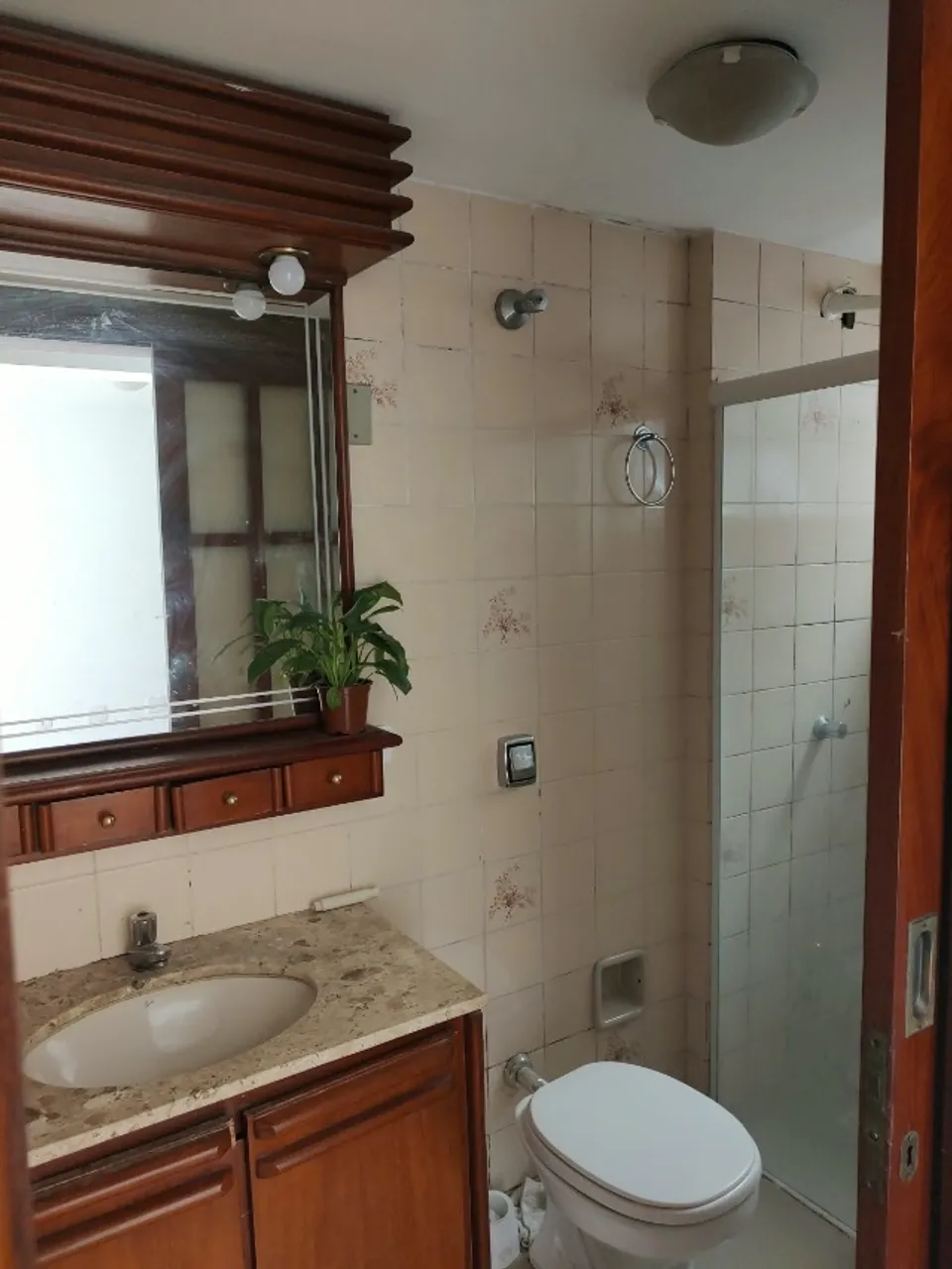 Дерев'яна підлога або ламінат та 1 спальня: квартира 35 м² — photo 13