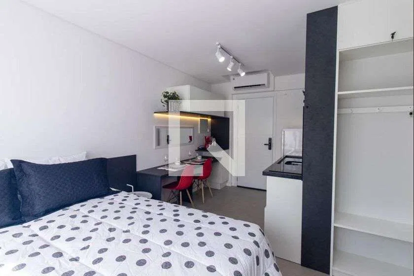 Меблированная квартира с 1 спальней и компактной кухней, 22 м²