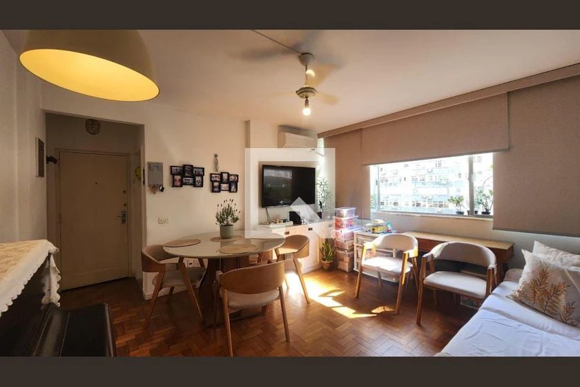 Apartamento mobiliado de 3 quartos e 1 banheiro