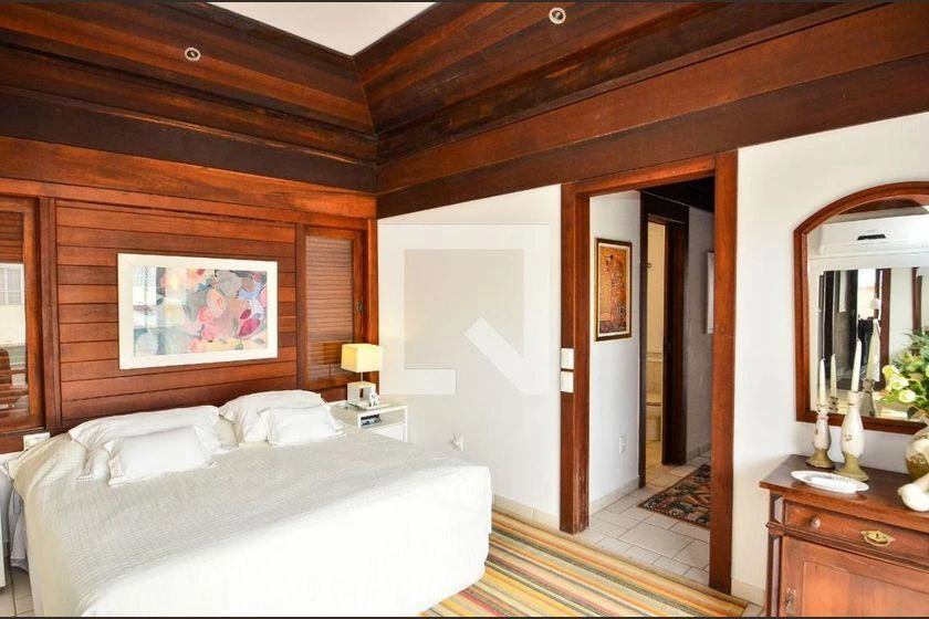Ванна и 6 спален: дом 315 м² — photo 29