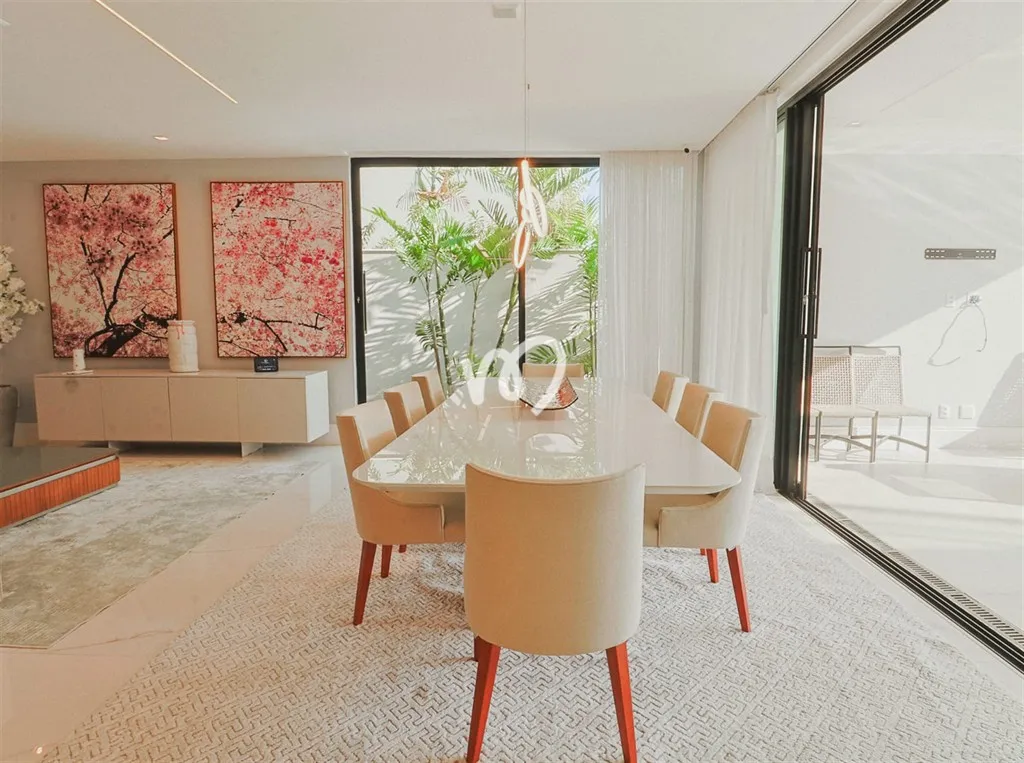 Furnished house with 5 bedrooms and 5 bathrooms — photo 25