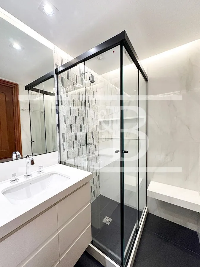 Apartamento com 4 dormitórios, 4 banheiros e varanda — photo 25