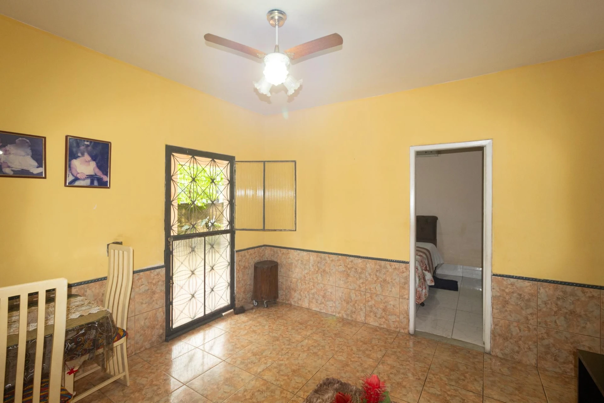 360 m² house with a home office and a garden — photo 28