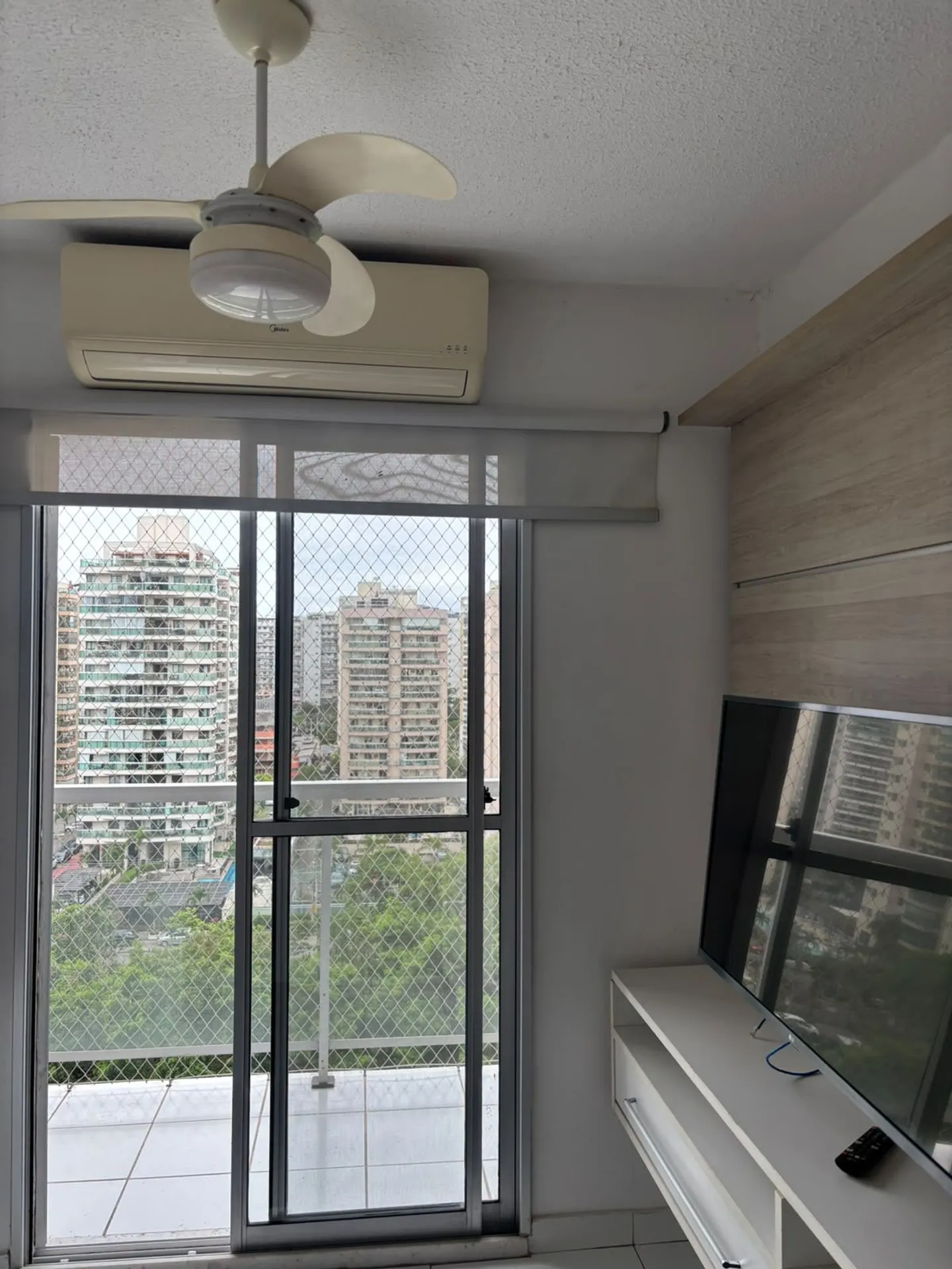 2-bedroom apartment with a washing machine in Rio de Janeiro — photo 7
