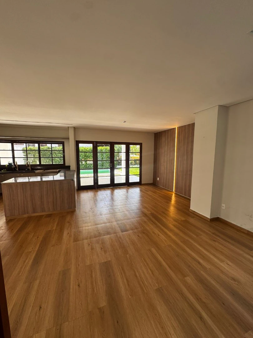 Casa com 5 suítes e cozinha em conceito aberto — photo 2