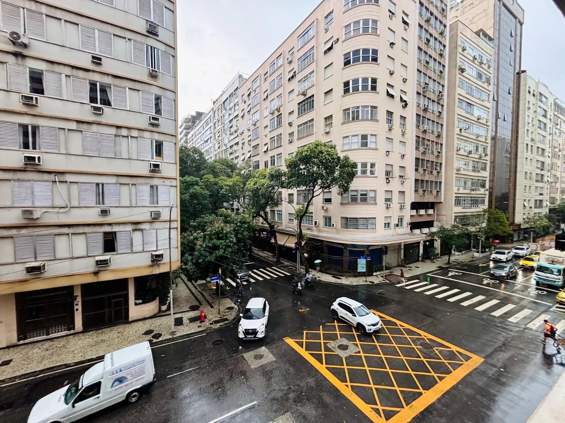 Apartamento mobiliado com 1 quarto, 1 banheiro — photo 13