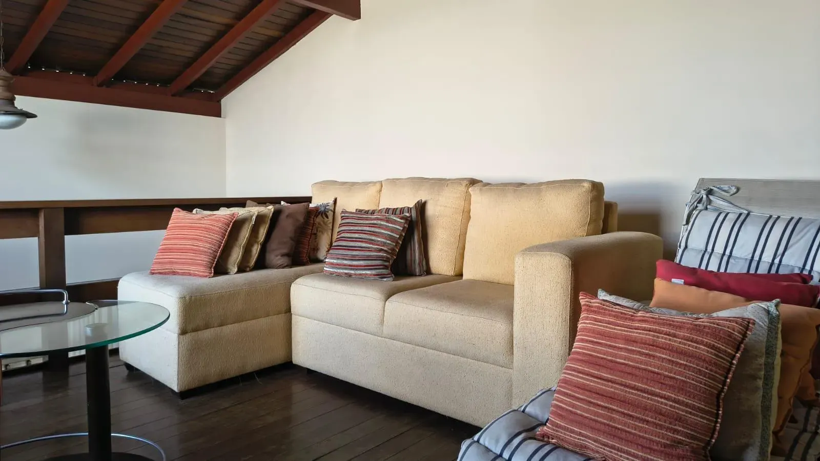 2-bedroom house with a water view in Florianópolis — photo 28