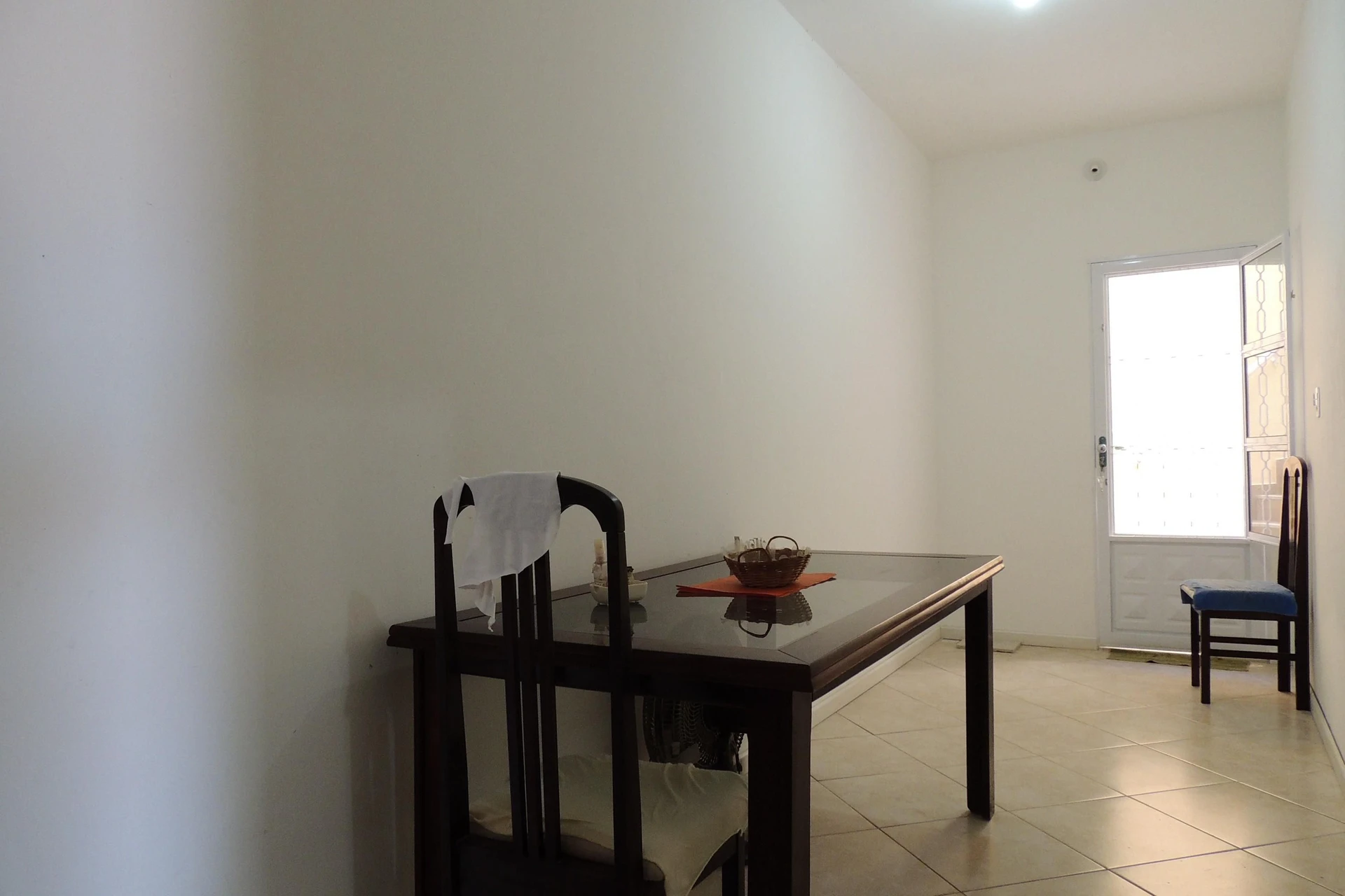 Vista a la montaña y 5 dormitorios: casa de 900 m² — photo 113