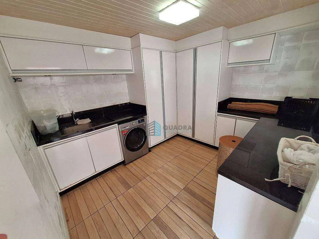 5-bedroom house with a private pool in Florianópolis — photo 21